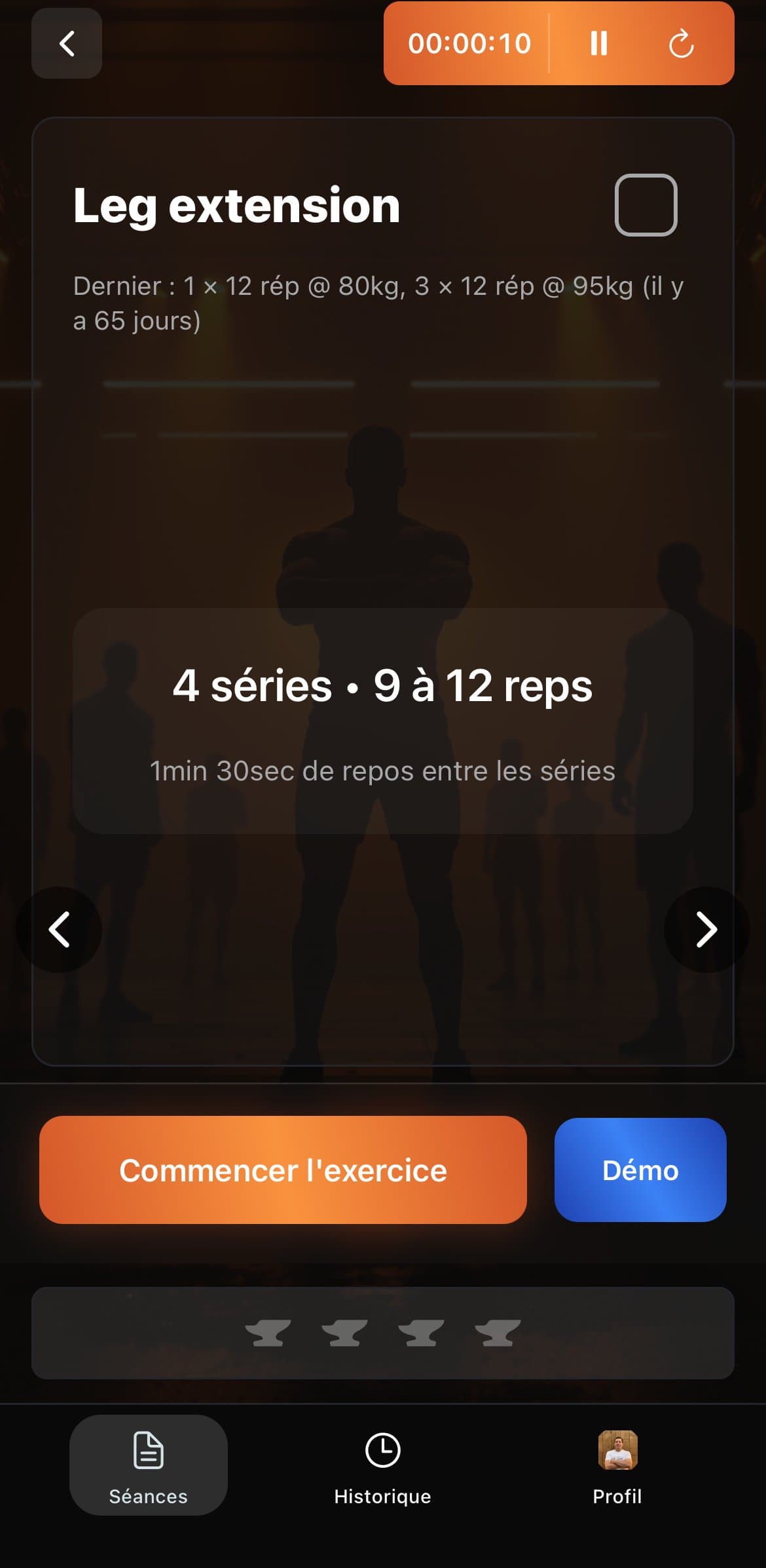 Écran de La Forge : l'exercice Leg extension, 4 séries de 9 à 12 répétitions, 1 min 30 de repos, avec un bouton Démo